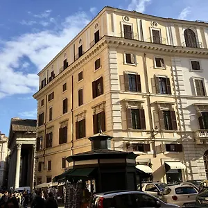 Pantheon Rhome , Roma Italia